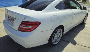 2013 Mercedes-Benz c180 w204 automatic coupe 4.jpg